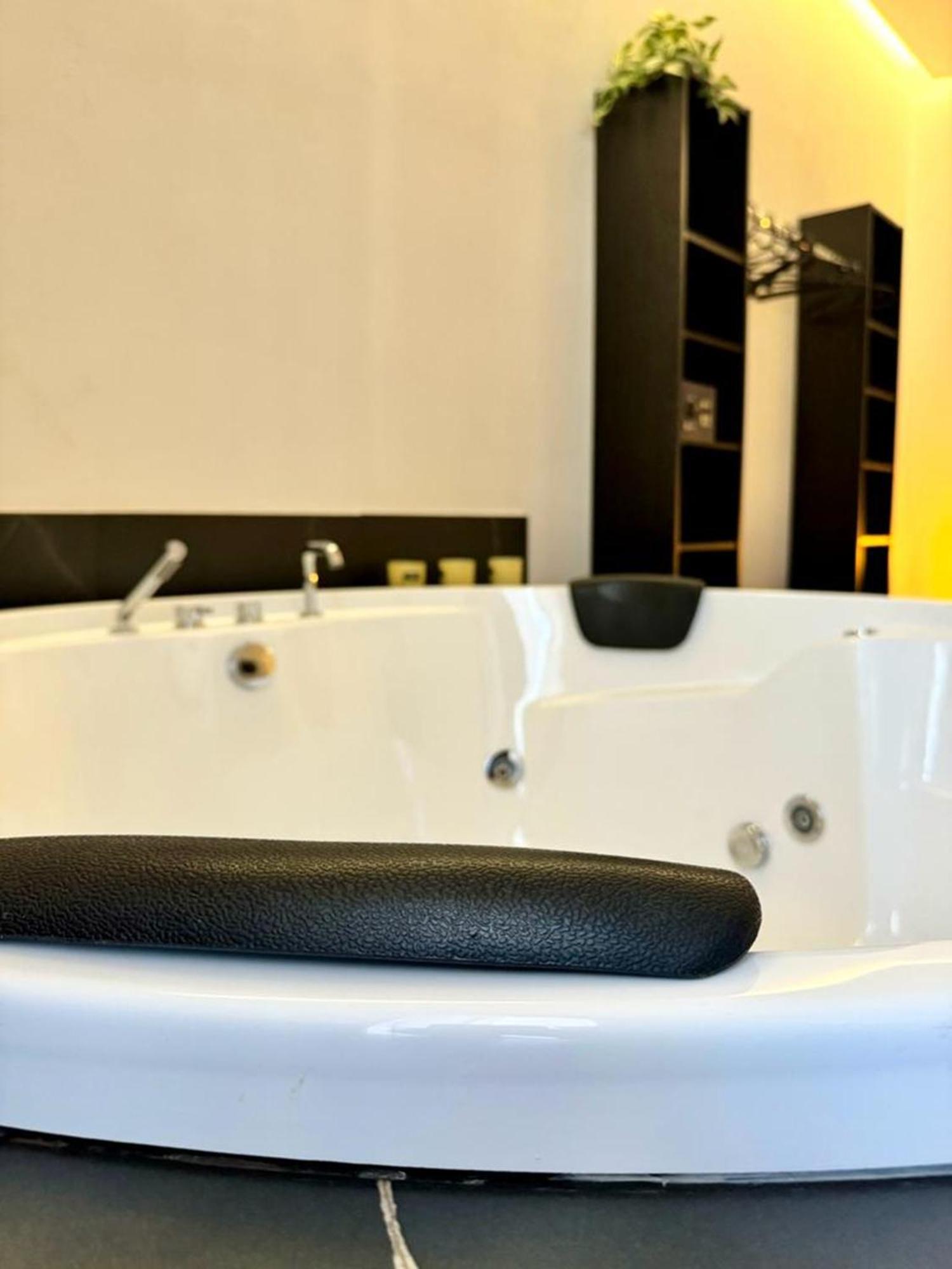 ארקולאנו Le Colonne B&B מראה חיצוני תמונה